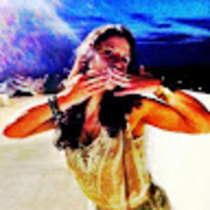 Meet your Posher, Stella